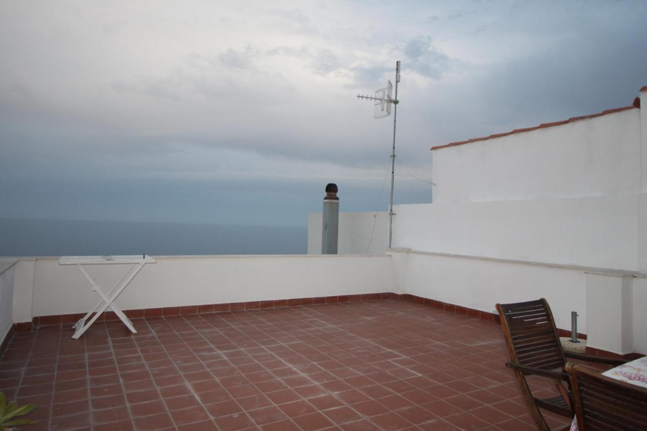 Апартаменты La Terrazza Sul Mare Летоянни Экстерьер фото